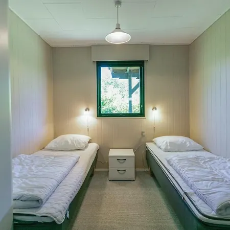 3 Bedroom Cozy In 펜션 구드옘